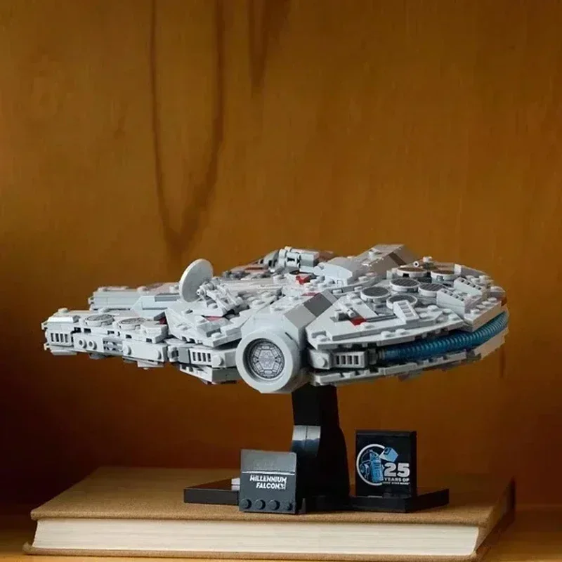 LEGO 75375 Millennium Falcon building blocks