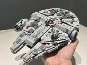 LEGO 75375 Millennium Falcon building blocks