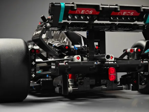 LEGO Mercedes F1 car model 42171