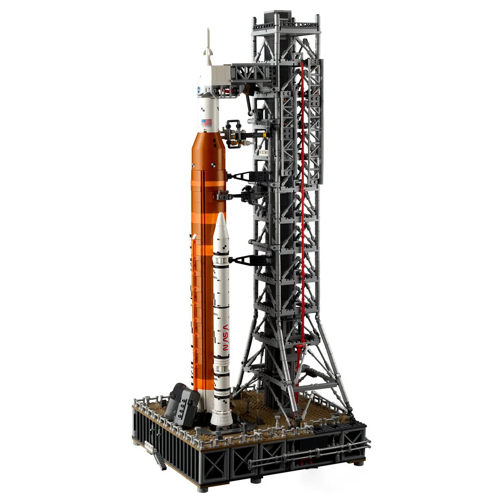 LEGO NASA Artemis Space Launch System