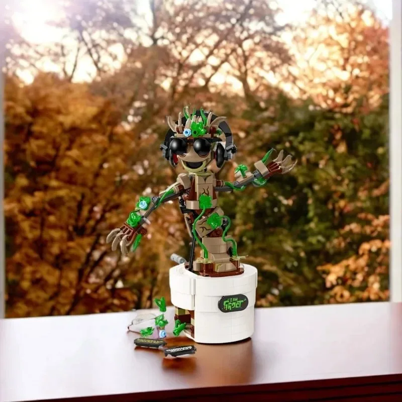 lego Dancing Groot