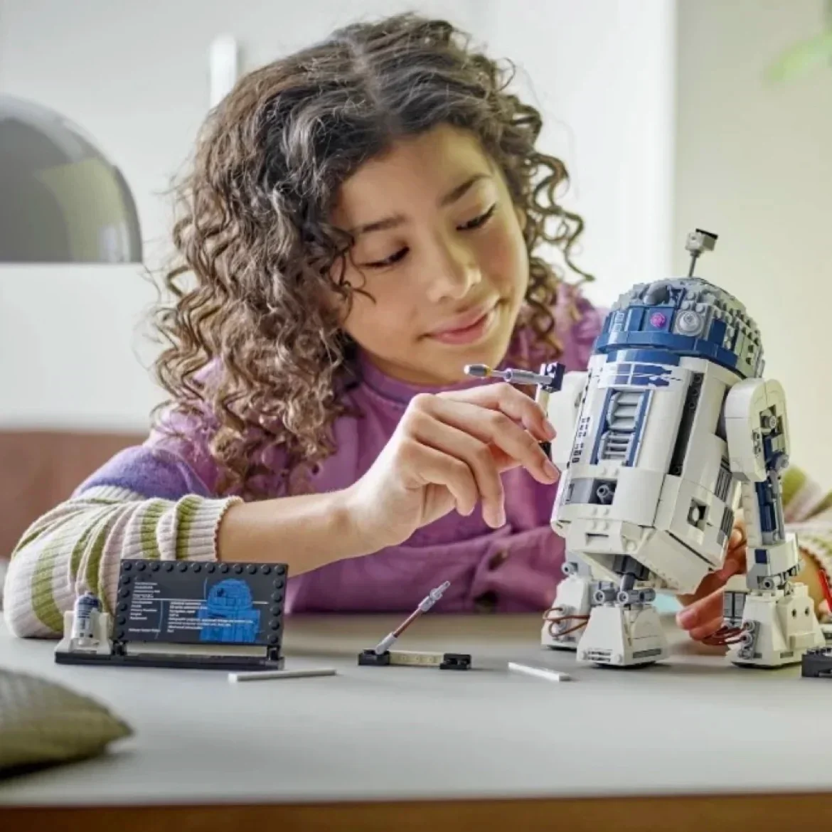 Lego Star Wars Buildable R2-D2