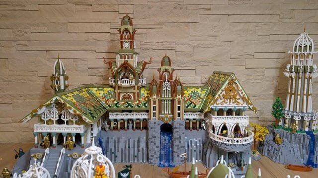 Lego Lord of the Rings Castle