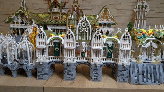 Lego Lord of the Rings Castle