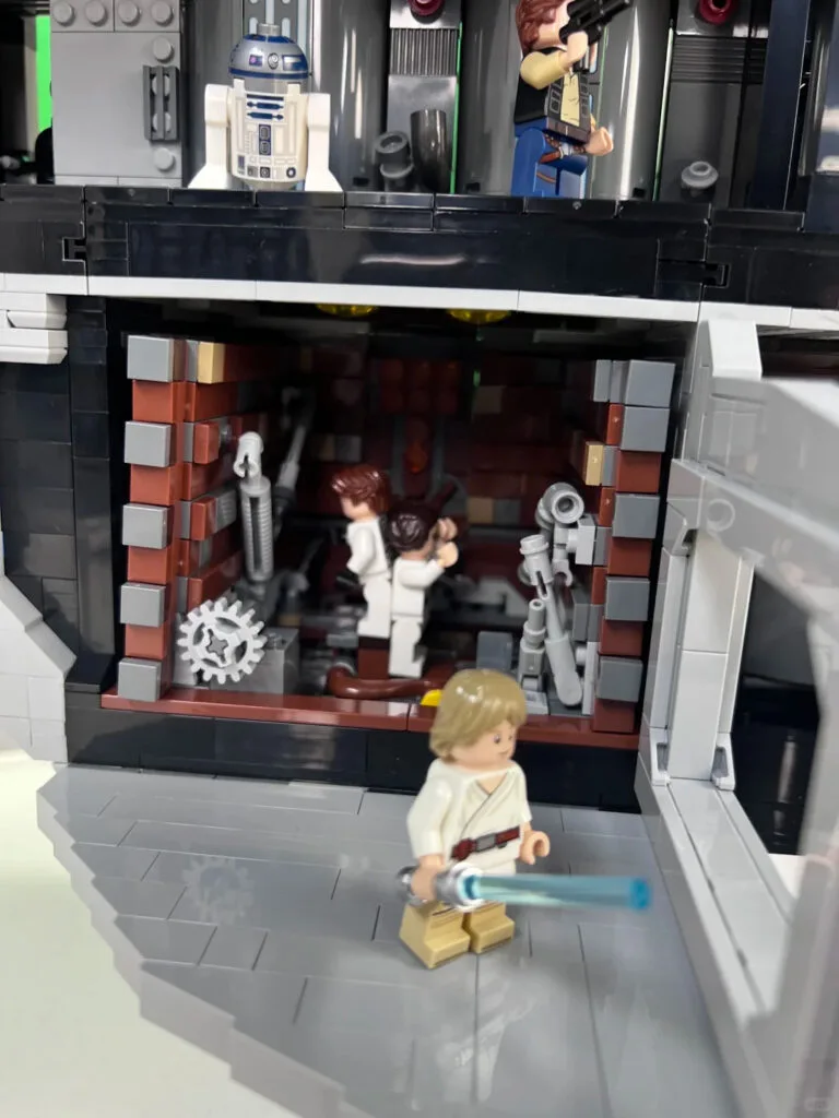 Image #4 from Marcus