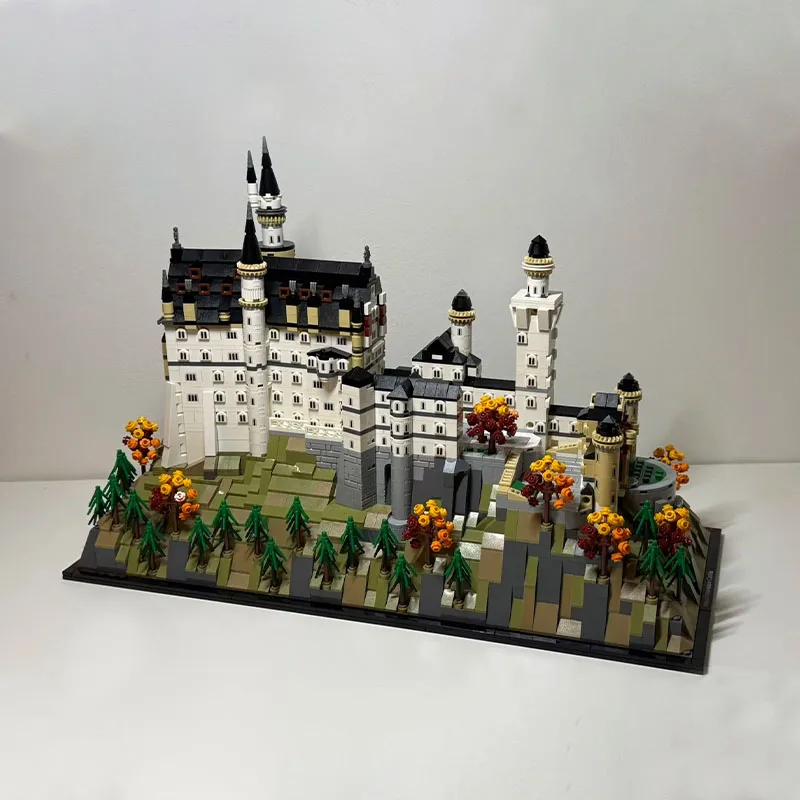Lego Neuschwanstein Castle