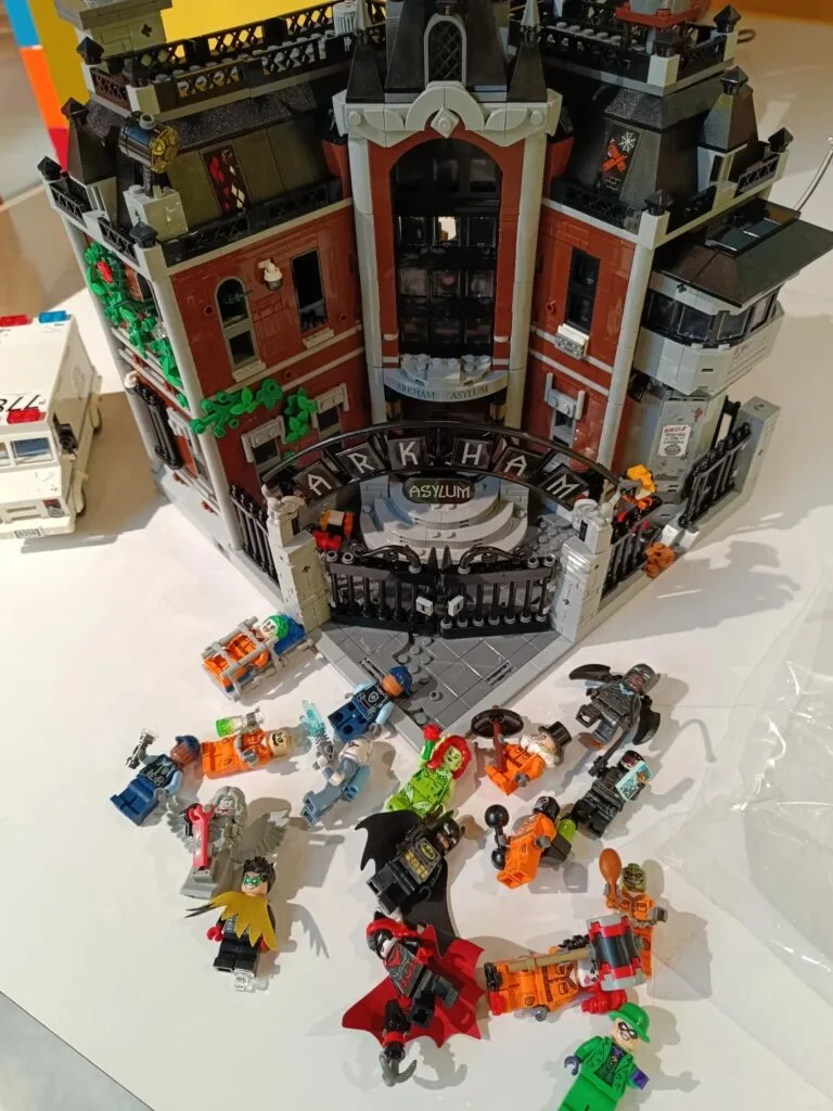 Image #3 from Maximilian