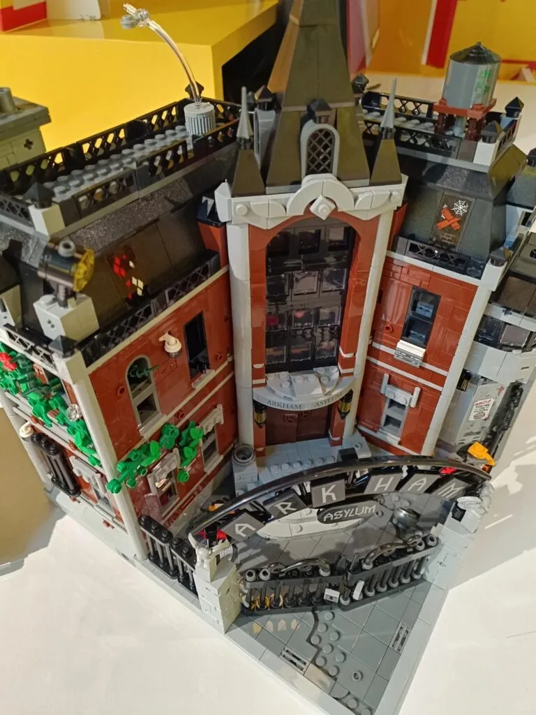 Image #1 from Maximilian