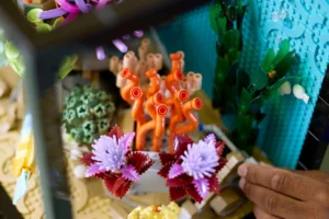 lego aquarium fish tank set 10366