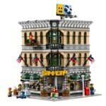 Brickvivid Grand Emporium Modular Building Set with 2182 Pieces