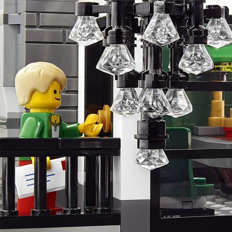 lego Modular Bank